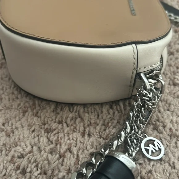 Lightly used tan, black and cream Michael Kors shoulder bag with silver accents - Picture 7 of 8
